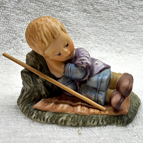 Goebel 2000 sleeping child - goebel,